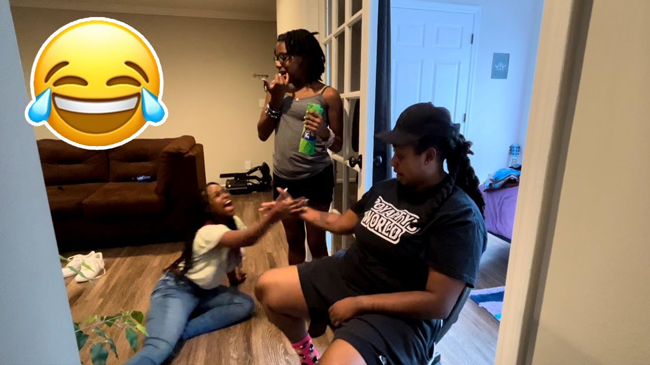 Londyn had to get a Little Boy together at School and Ray too get yall