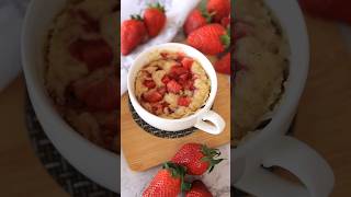 2 Minutes 🍓 Strawberry Mug Cake #shorts #mugcakes #2minrecipe #nobakerecipe