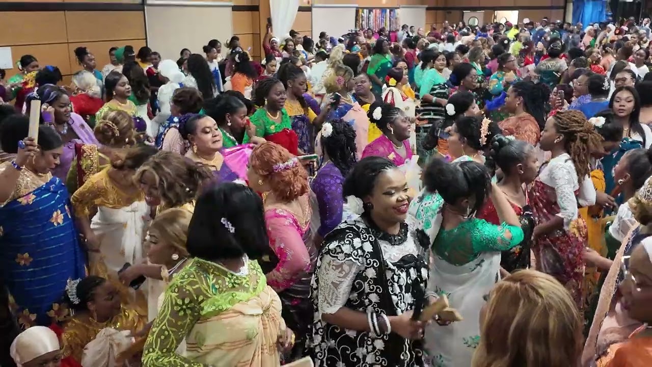 Motamo - M’biwi Finale à Lyon - Tournée 2024/2025