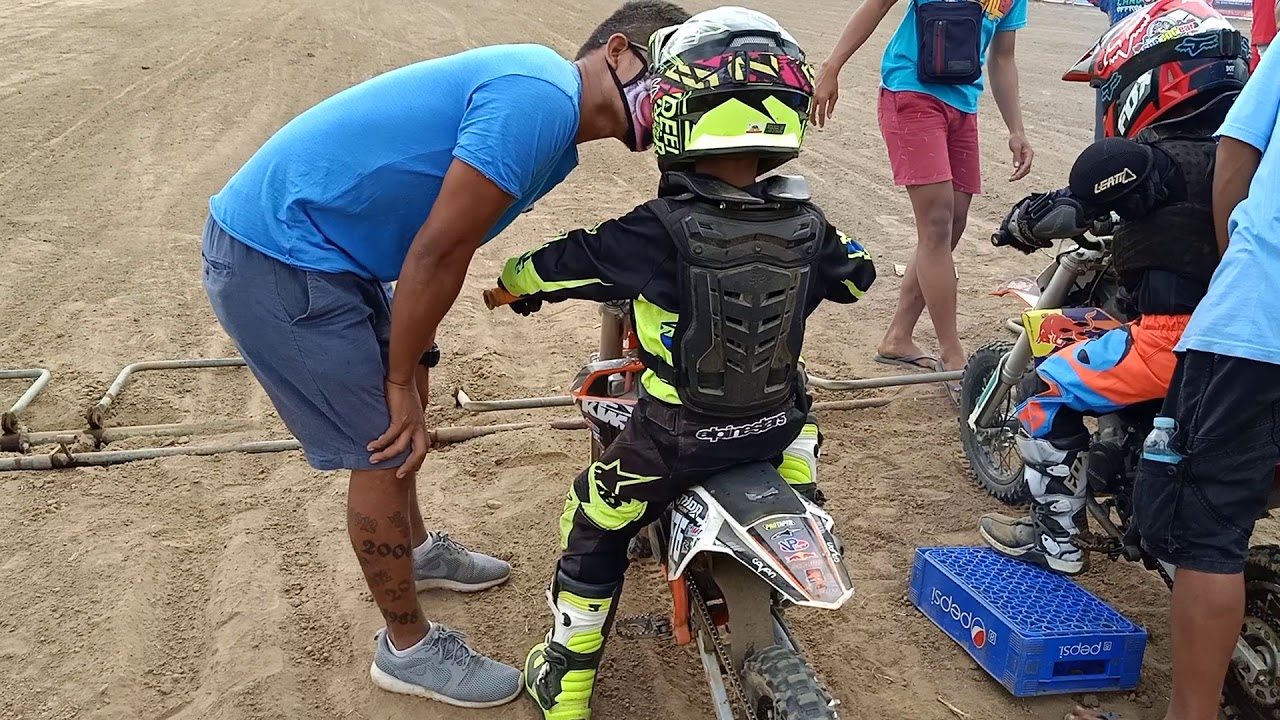 Fox Youth Rampage Helmet(Early 
