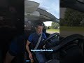 Comment utiliser son volant avec le frein à main ?