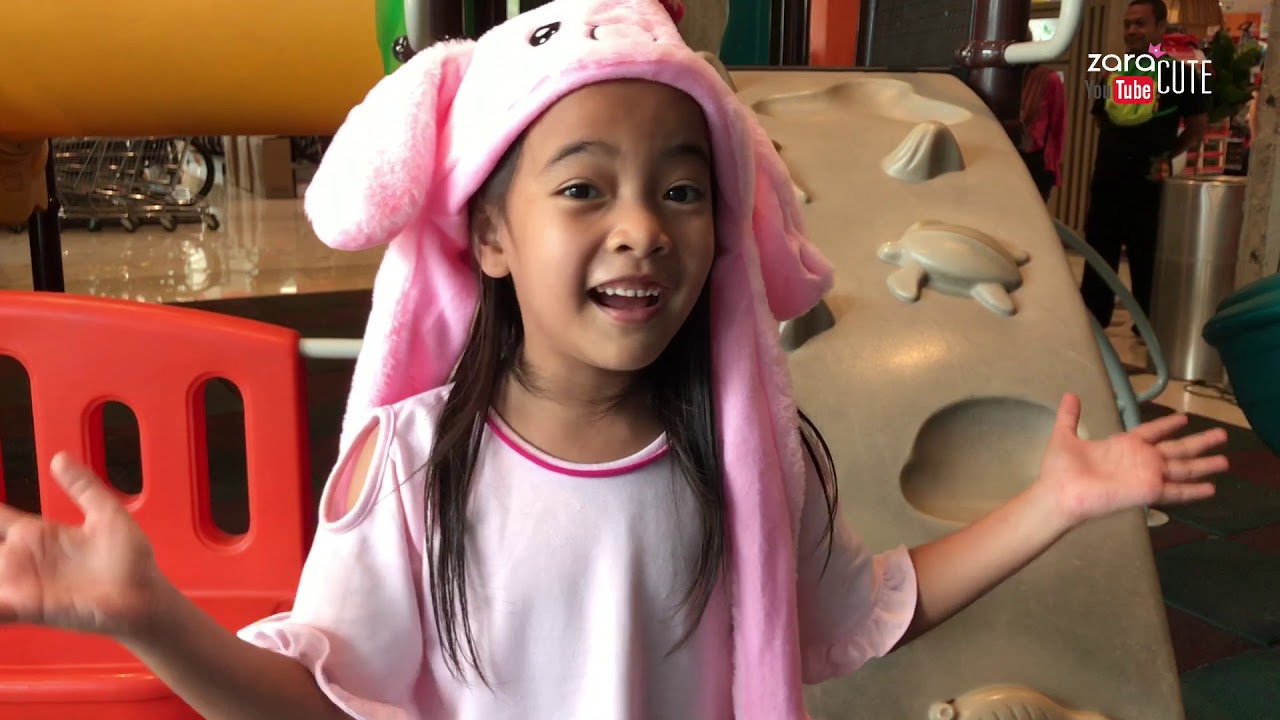 Tata Cara bermain Seluncur di Playground yang Aman ala Zara Cute
