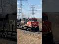 CN 5 engine power move at Mac Yard