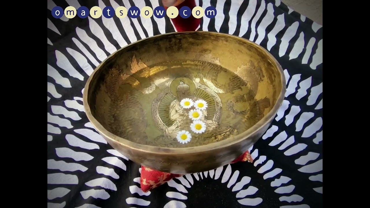 Singing Bowls with Dancing Water - YouTube