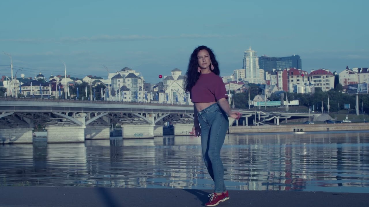 bachata solo in the city