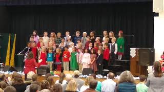 Devin's first Christmas concert(2)