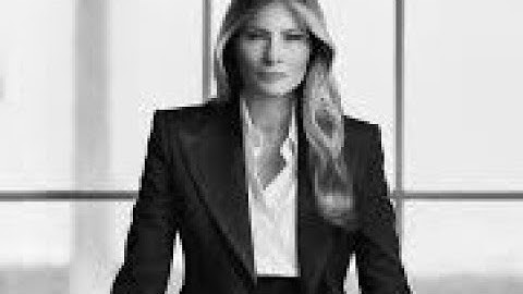 J'ai Enfin le Livre de Melania Trump! Sa Bio ecrite par Elle