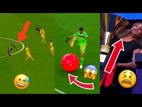 Funny Moments in Football (11)