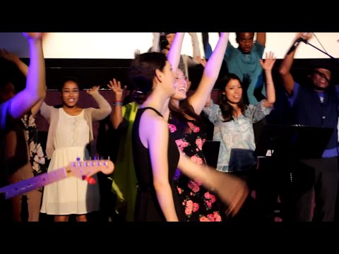 Assista a "Hyojin Moon Memorial Concert Los Angeles 2016" 3-20-2016 at Los Angeles Family Church 孝進ニム 효진님 no YouTube