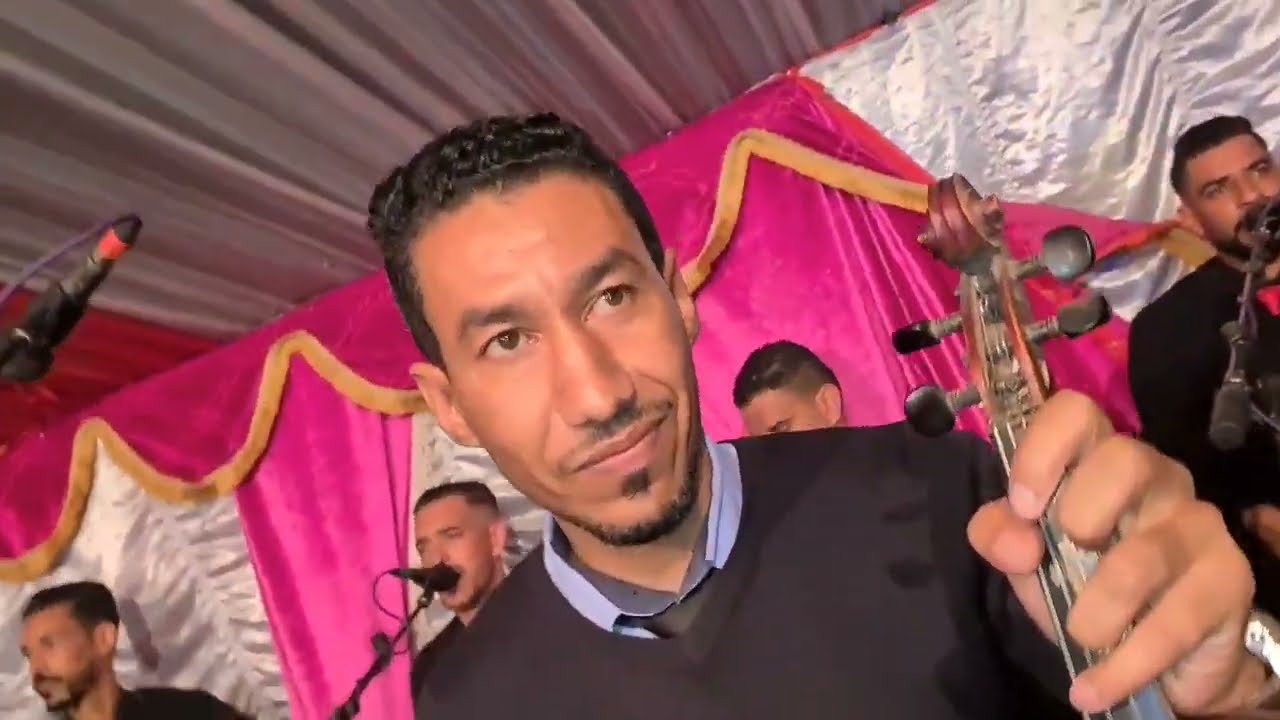 فيديو حصري زاهي مع خوكم 