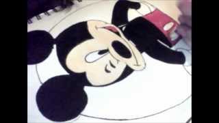 Speed drawing Mickey Mouse