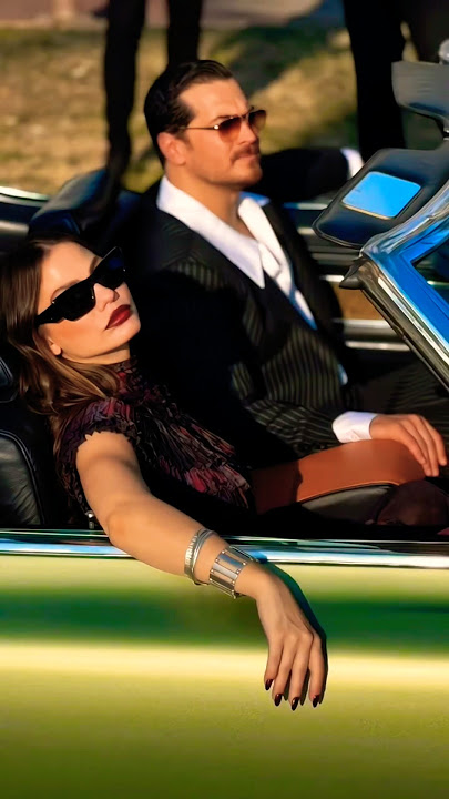 Ол ануспен бірге сикке отырды