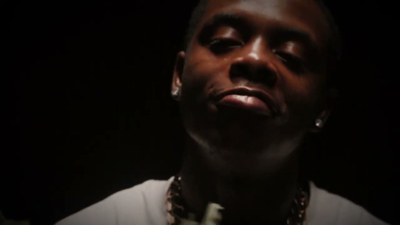 R4L Roach - In Dat Mode Shot by @CameraGawd