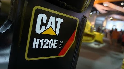 Cat® Hammers and Shears at CONEXPO Bring Added Safety, Productivity and Serviceability