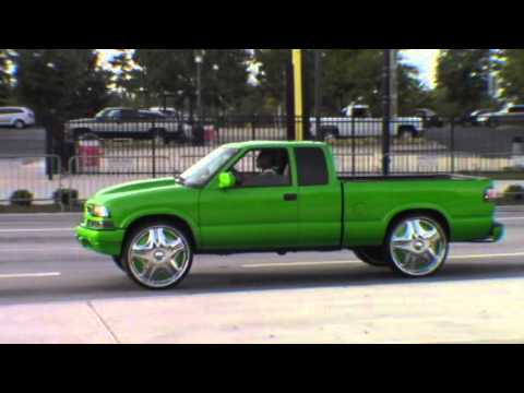 ATL 95 S-10 Floating on 26 inch Rims - YouTube