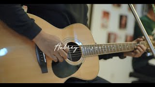 Aubrey - Pulang Akustik Live Soloradio