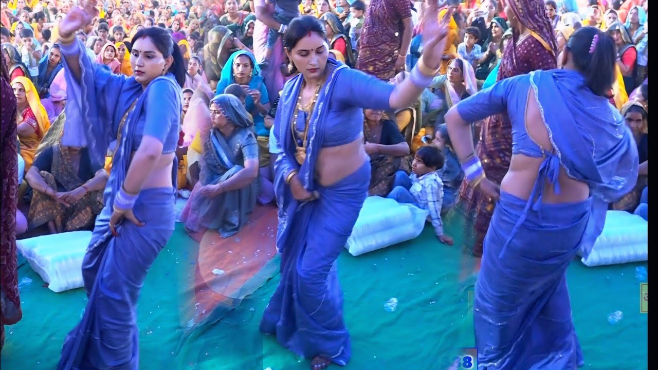 बायरल होली !! होरी के चक्कर मे मेरी छोटी भाभी खुइ गई रे #इस लडक़ी का सबसे टॉप डांस #अवनीश शास्त्री