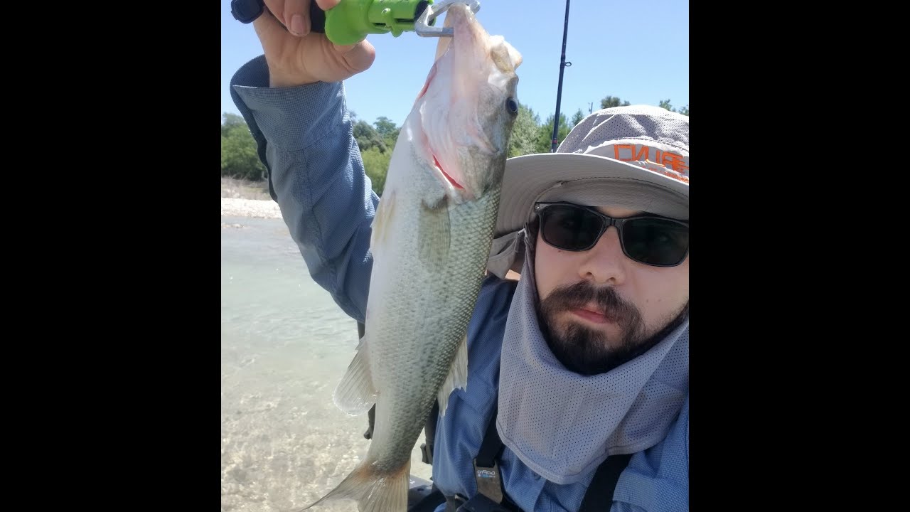 Medina Lake/River- Short Kayak Fishing - YouTube