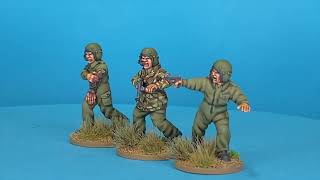 Flank March Miniatures 28mm British Cold War Dismounted Vehicle Crew and Salute
