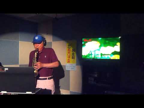 J에게 - 이선희/전광용Alto Saxophone색소폰연주동영상 - YouTube