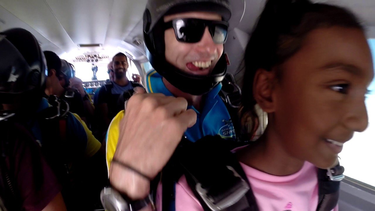 10 year old girl skydive. Aussie Indian. - YouTube