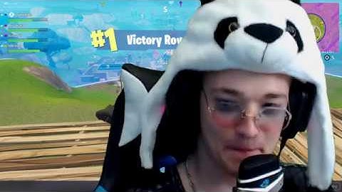 PELATAA FORTNITEE 9V PIKKUVELJEN KANSSA - Fortnite Suomi
