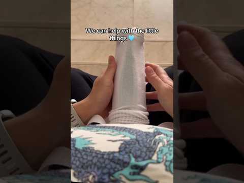 HUGE feet -UPCOMING SHOWS- BigIrishJay.com/shows