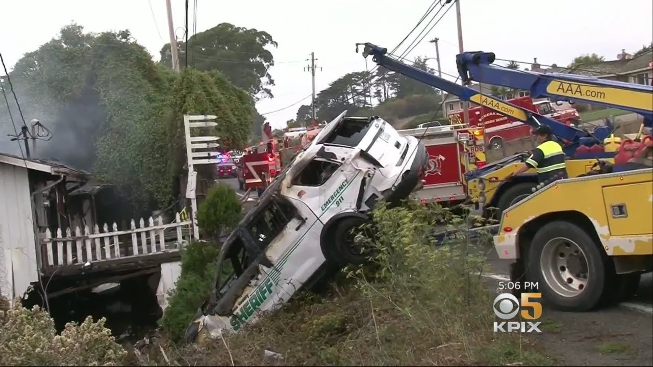 Sheriff's Deputy in Hot Pursuit Crashes Into Bodega Bay Home, Setting