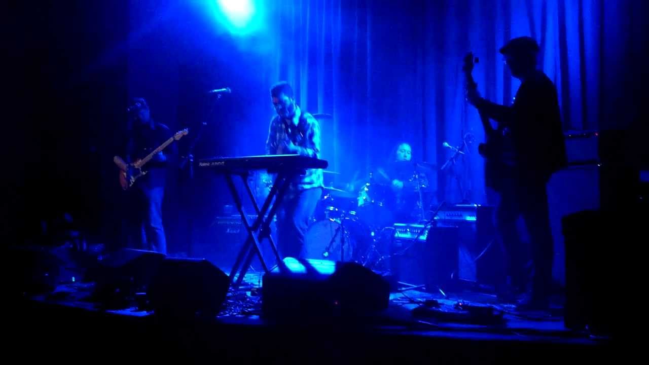 SPIRAL ELECTRIC WESTERN SURF CHANTY...THE CHAPEL IN SAN FRANCISCO 12