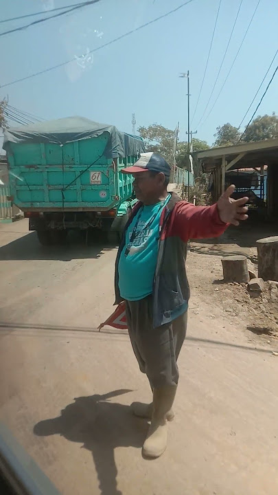 PERJALANAN SEORANG JURU PARKIR #terending #sorotan #storywa #shortsvideostatus