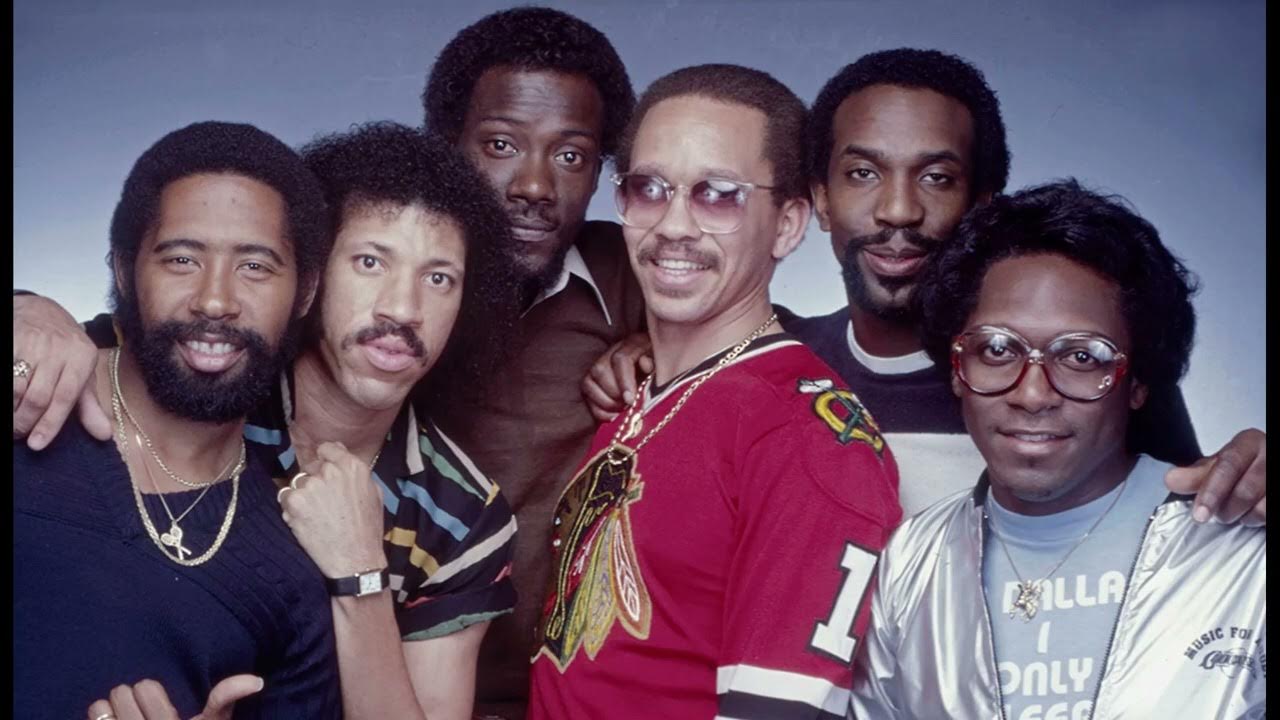 The commodores easy youtube