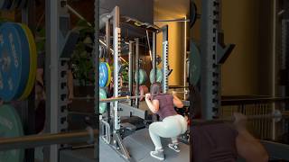 Today I squatted 60 kg 💪#squats #strength #glutes #legs #strength #exercise #training #workout
