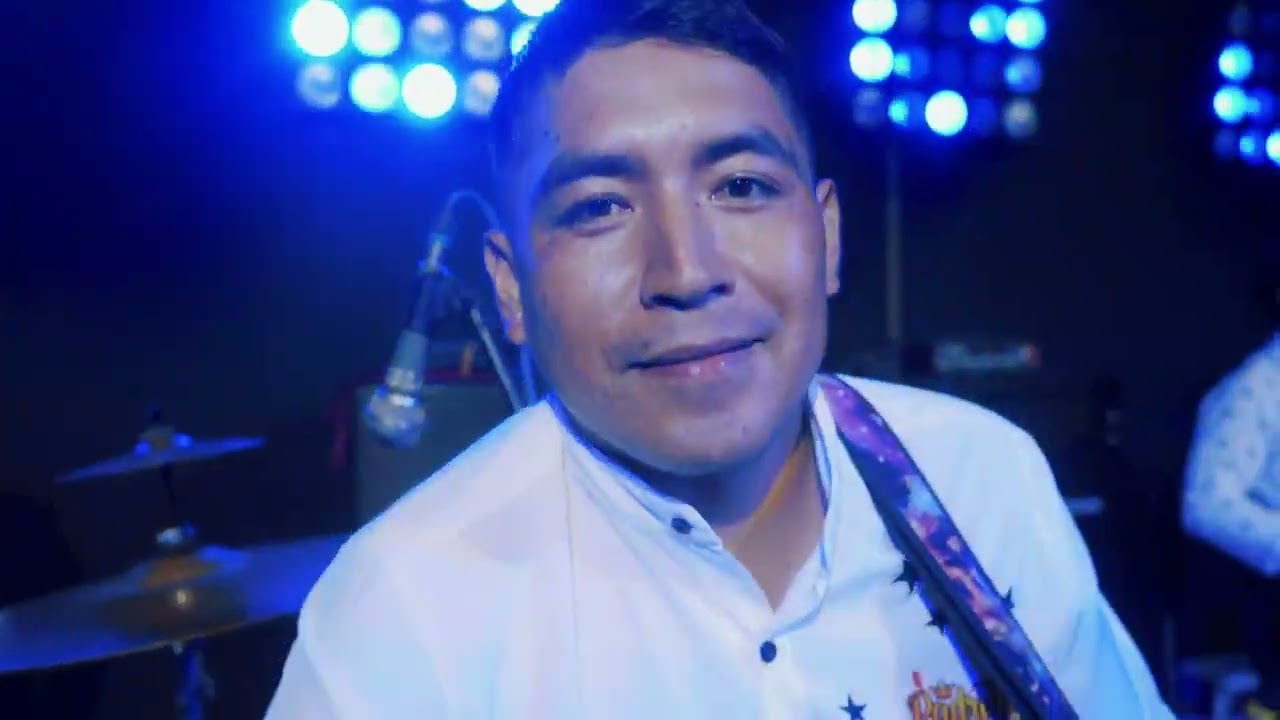 POR UN CAMINITO _ LOS PADRILLOS DEL PERU (PRIMICIA 2024)