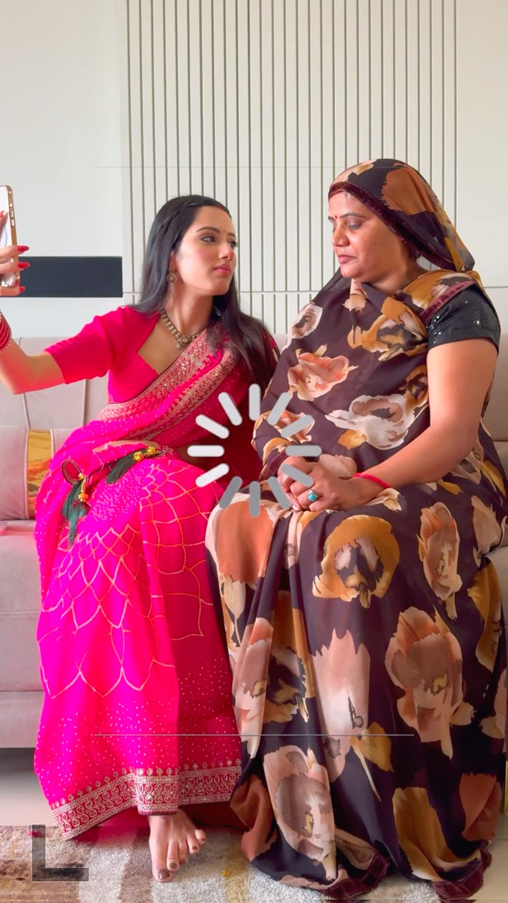 Sanskari Bahu ?? #neetubisht #funny #comedy #lakhneet #youtubeshorts #shorts #trending