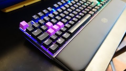 Cooler Master MasterKeys MK750 review - An RGB Mechanical Gaming Keyboard - By TotallydubbedHD
