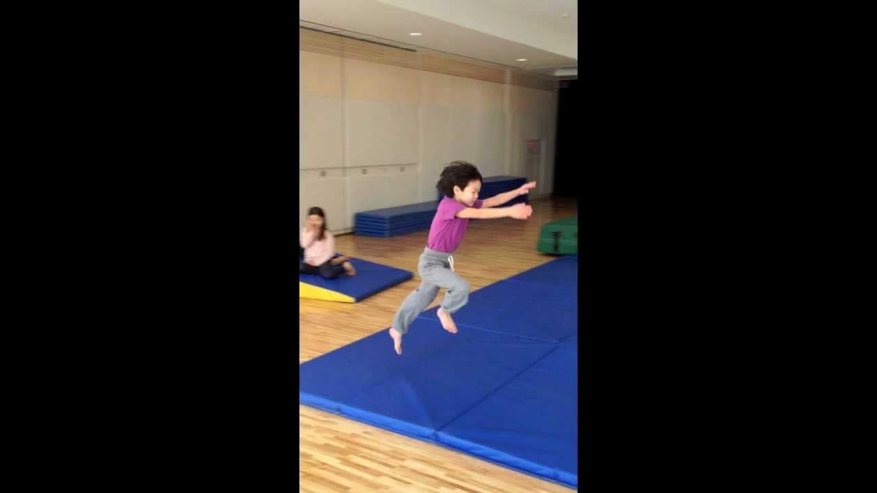 NO HAND BACK HANDSPRING YouTube