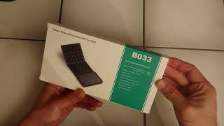 Unboxing Foldable Bluetooth Keyboard with Touchpad