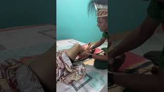 Pasien sakit lutut betis paha kaku otot kaki lemah pasien asal Makassar
