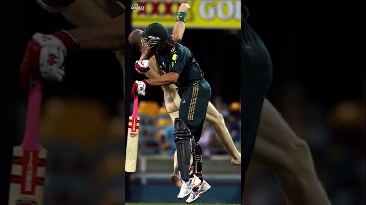 Andrew Symonds shoulder charges a streaker!
