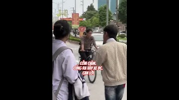 Cớm chìm.Cũng ra vẫy xe đc.Cạn lời