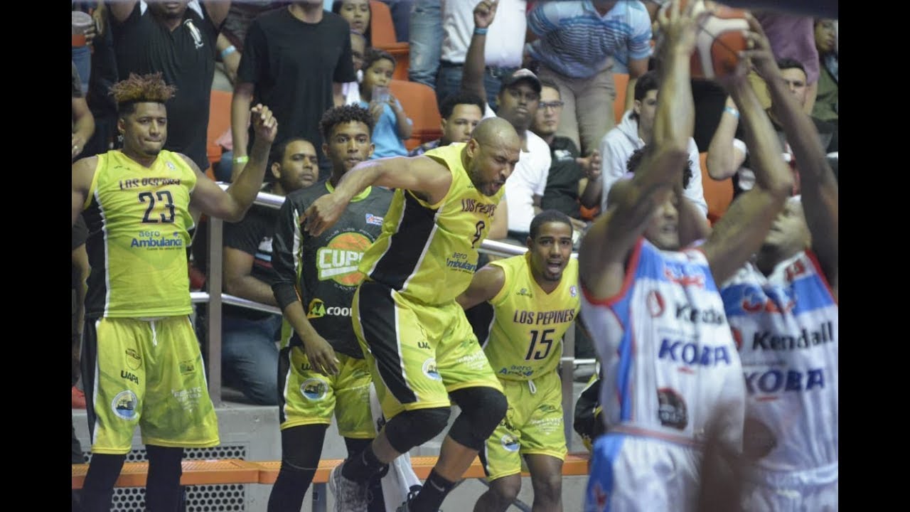 #basketStgo | LA MALMARA WOW TIRO CANCHA ENTERA - YouTube