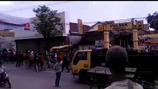 NGERIII!!!!!! Kronologi Bentrokan Bonek vs PSHT