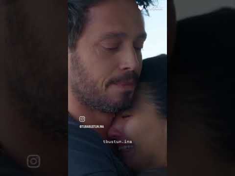 عن الحنية في الاغنية دي بجد رامي جمال هات حضن والله ماتكمل دموع ولا حزن