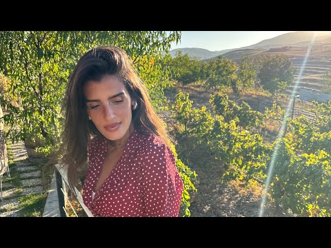 Yaprak Çamlıca - Kalbinde Kim Var (Official Video)