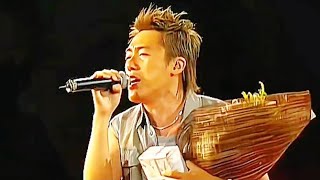 [MV] 《我就是歌里的人》 - #张艺迈「我不怕尝尽苦辛被人笑话，我就怕自己生病 突然地倒下，我不怕长出皱纹长出白发，我怕孩子没人管 怕父母变老啦」#我就是歌里的人  #音乐  #新歌上线  #MV