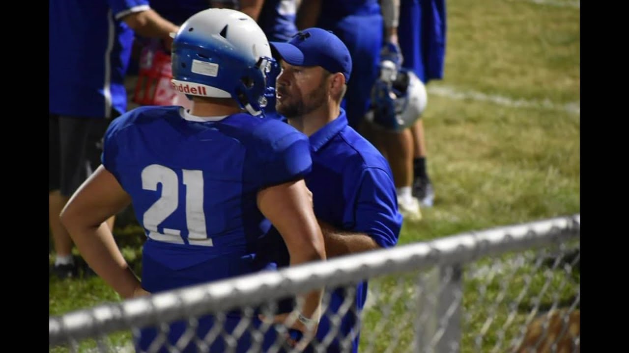 Beallsville football player honors late grandfather with touchdown