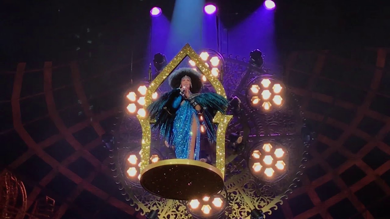 Cher Nov 2017 Las Vegas - YouTube