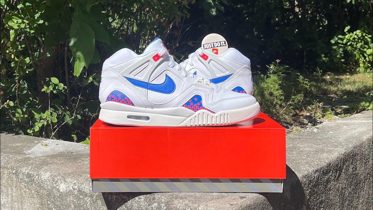 Nike Air Tech Challenge 2 "Pixel" detailed look & review | Nike nails yet another 90's classic!