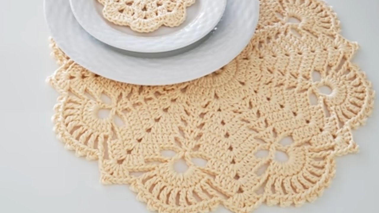 كروشيه كوستر للاطباق.... طقم كوستر اطباق لطاولة السفرة