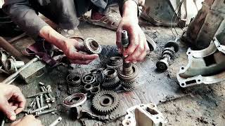 Amazing Repairing of an Old Gearbox || Gearbox Repair Works || Suzuki Mehran Gearbox Restoration